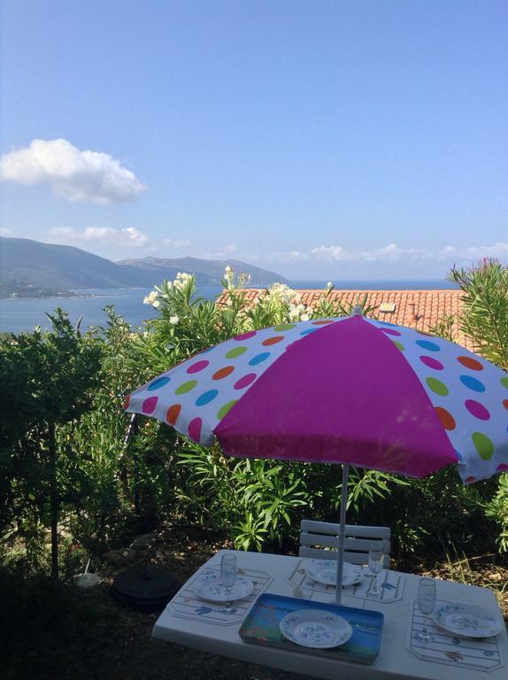 Panoramic Seaview Studio Tiuccia Casaglione المظهر الخارجي الصورة